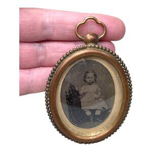 Photo Pendant Antique Vtg Oval Daguerreotype Pouting Young Girl Miniature Mini